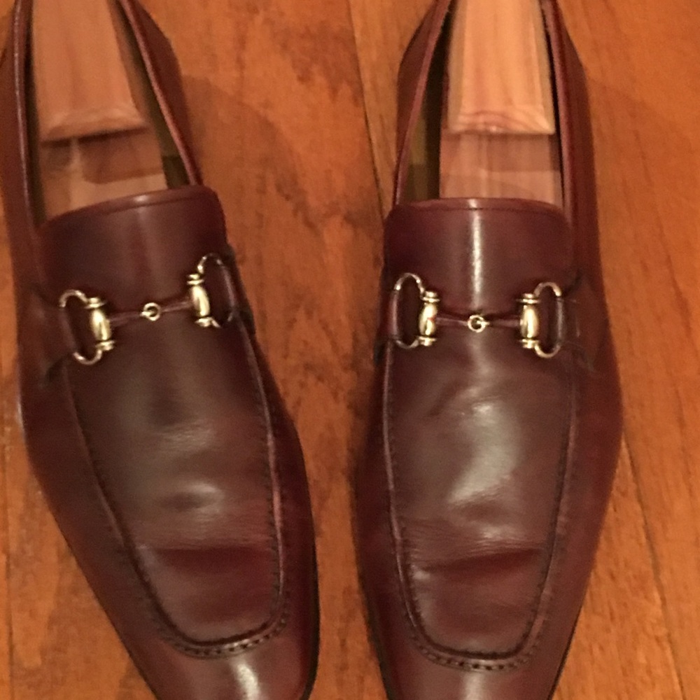 Shoes - Picture 3 of 4